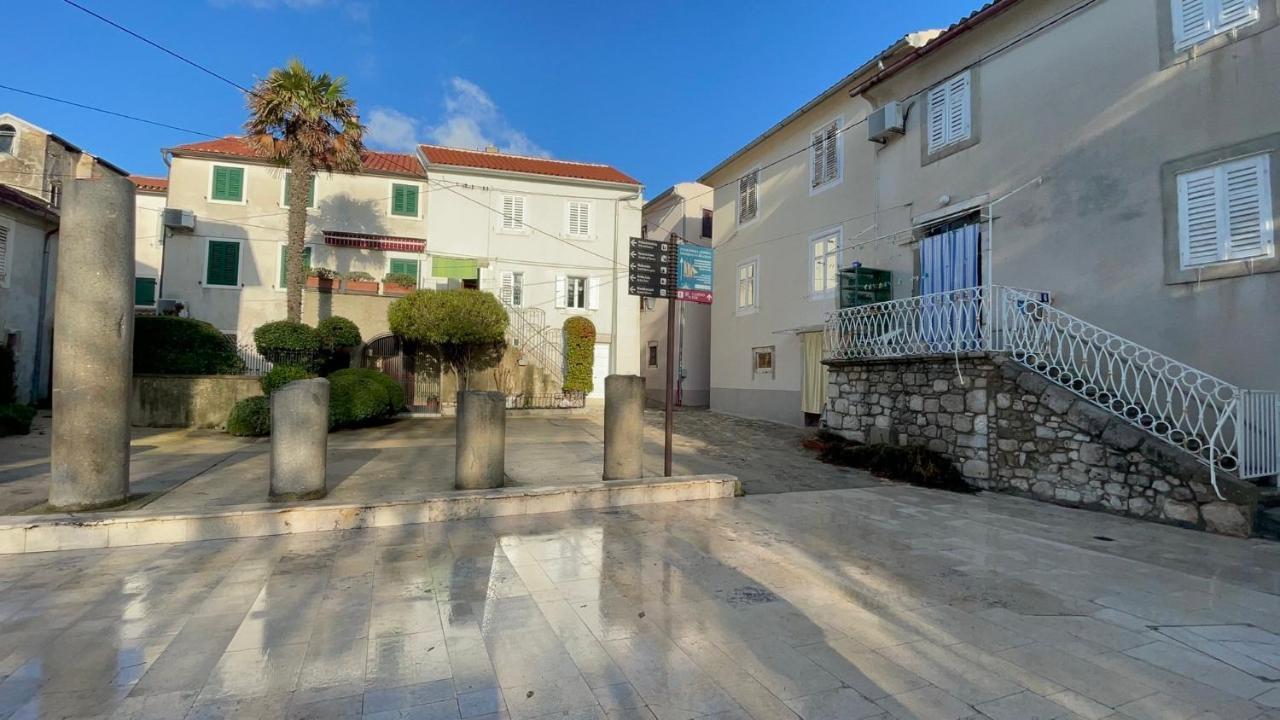 Casa Di Nives Apartment Krk Town Exterior photo