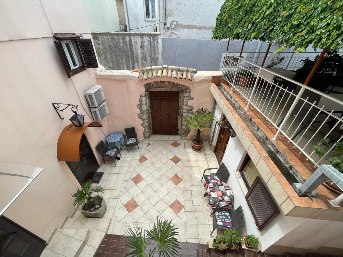 Casa Di Nives Apartment Krk Town Exterior photo