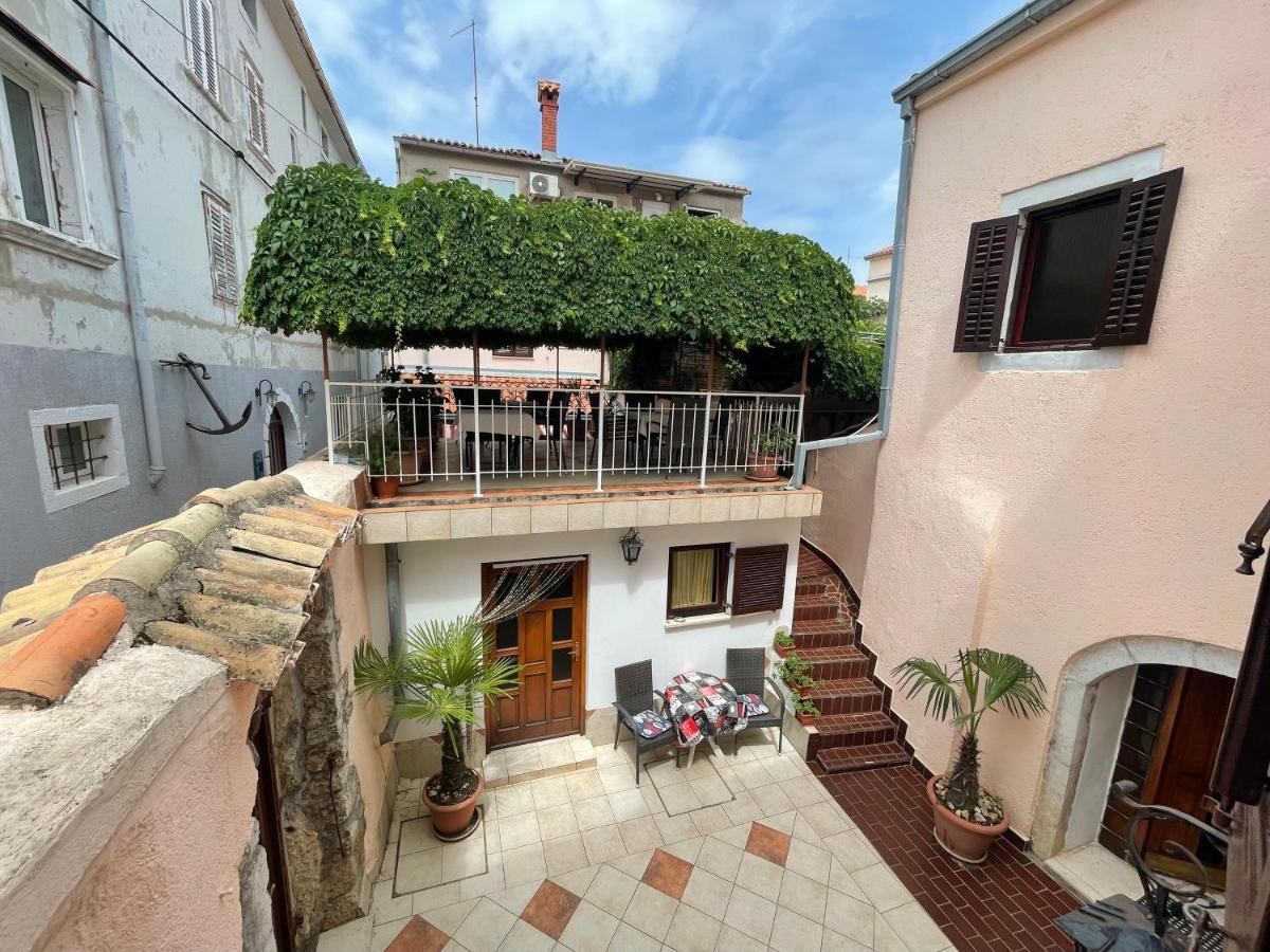 Casa Di Nives Apartment Krk Town Exterior photo