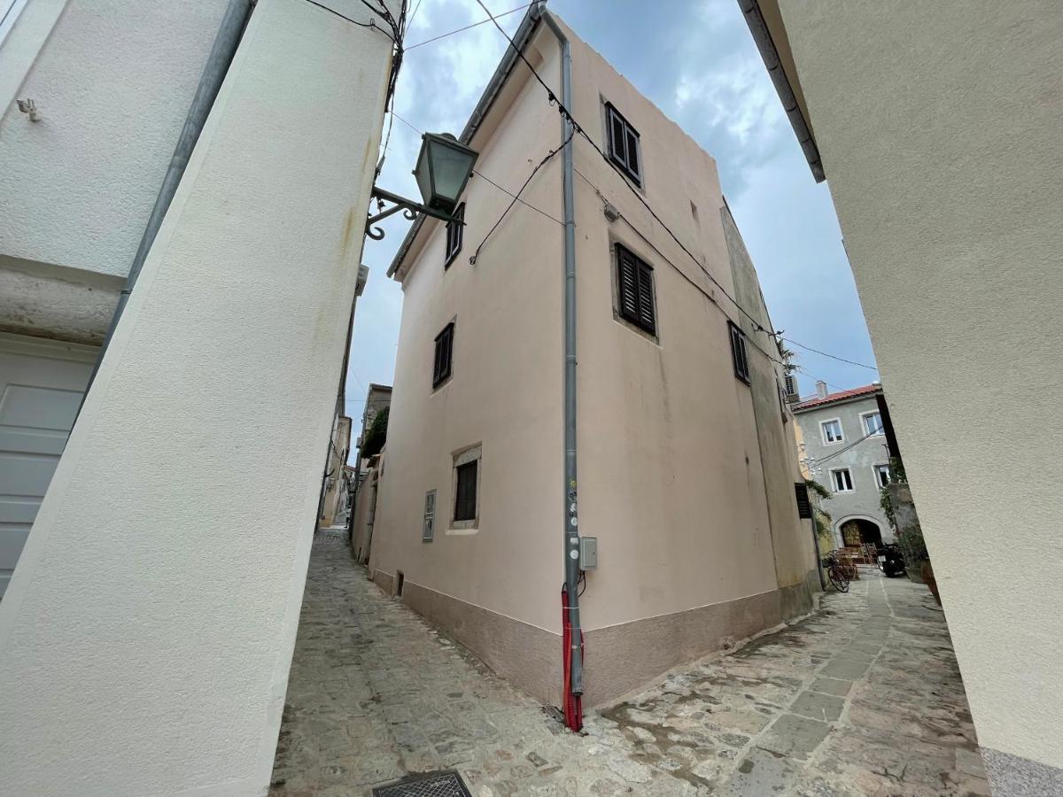 Casa Di Nives Apartment Krk Town Exterior photo